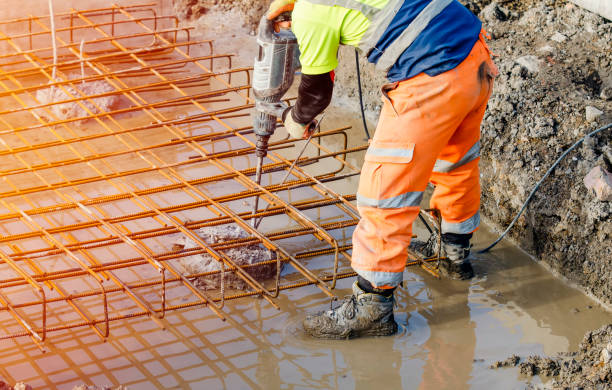 Best Concrete Driveway Installation in Roodhouse, IL